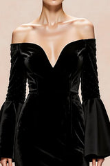 Black Off The Shoulder Flare Sleeve Velvet Evening Dress With Slit