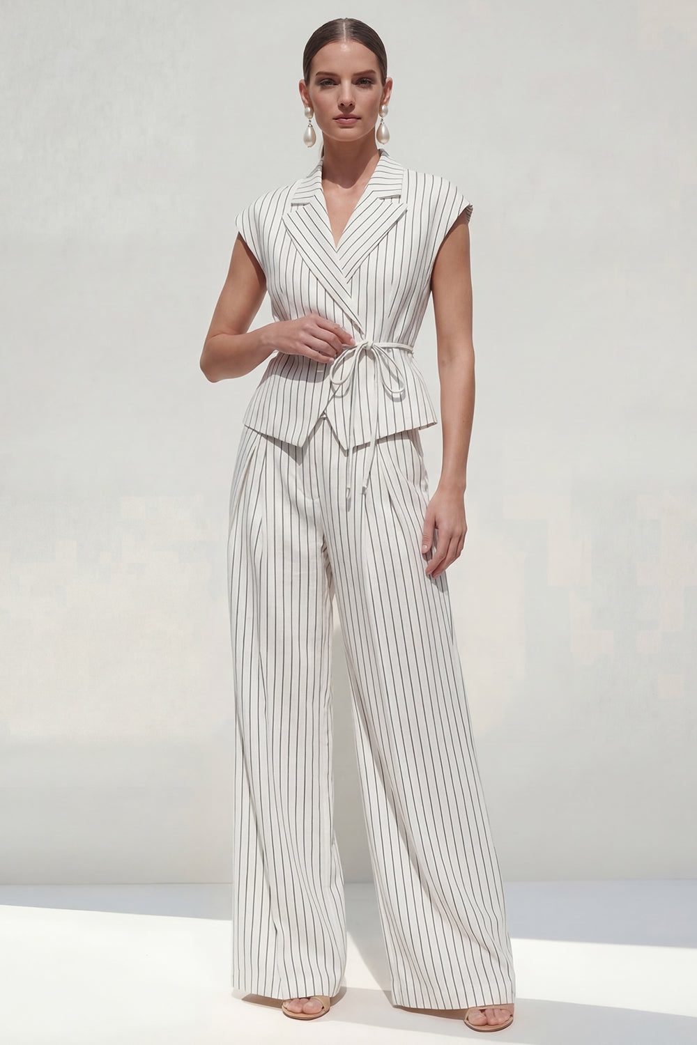 Notched Lapel White 2 Piece Stripe Women's Linen Suits