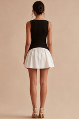 Black and White A Line Bateau Neck Sleeveless Mini Dress