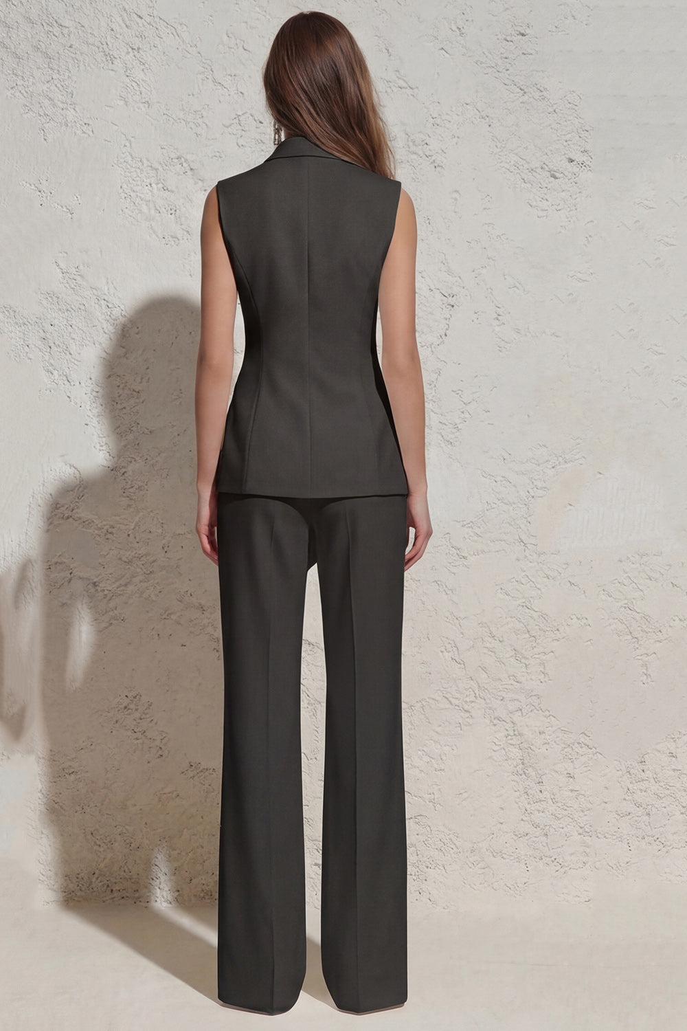 Notched Lapel White Sleeveless Women Suits with Sash