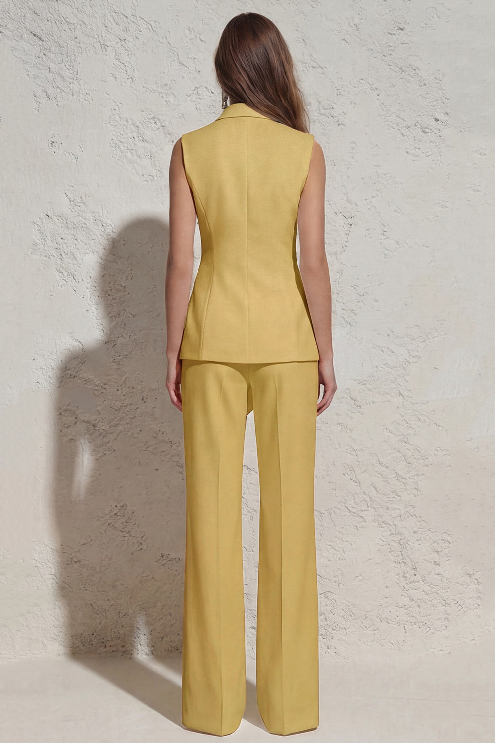 Notched Lapel White Sleeveless Women Suits with Sash